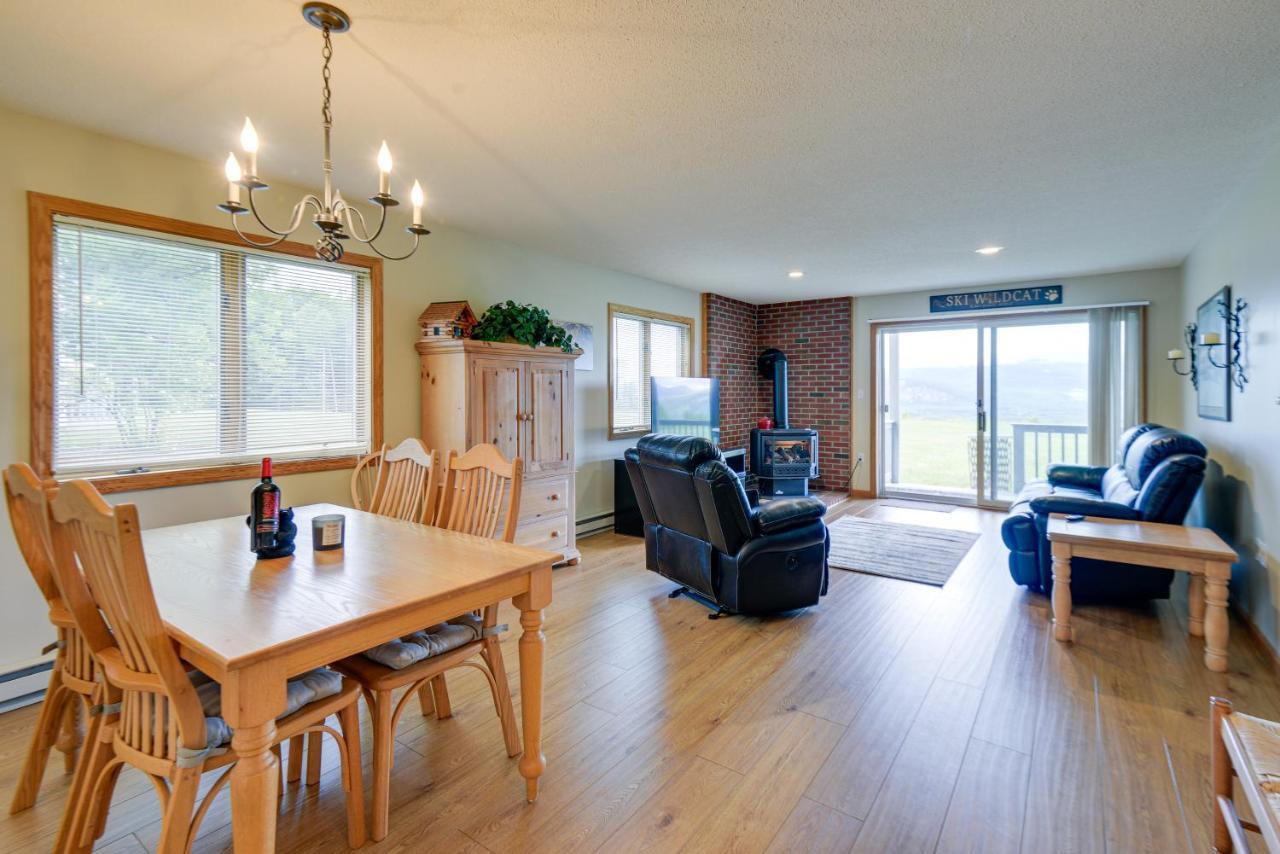 Bartlett Condo With Mountain View And Outdoor Pool! Exterior photo