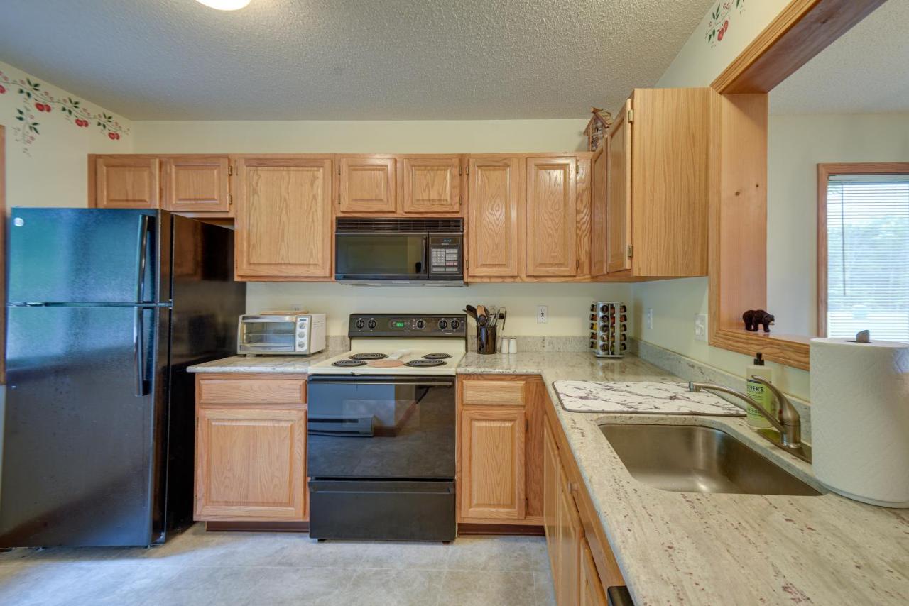 Bartlett Condo With Mountain View And Outdoor Pool! Exterior photo
